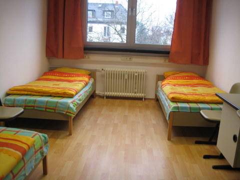 月起济南市民住小旅馆,店家不能拒绝开发票!