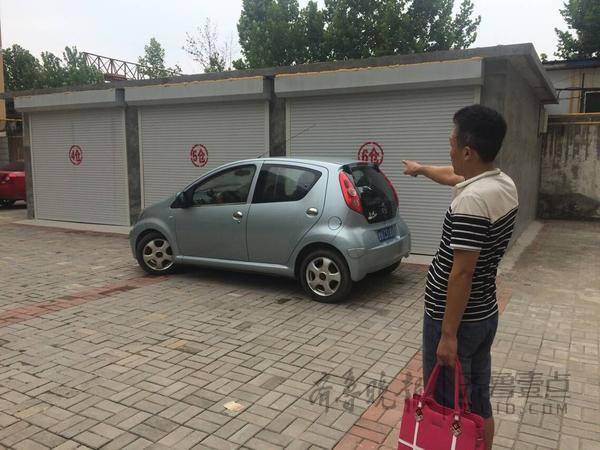欣王嘉苑小区私划收费停车位引不满部门称收费