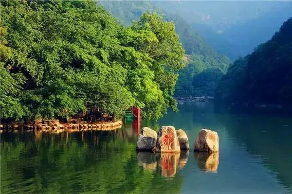 临沂周边一日游 采摘火龙果沂南泡温泉好玩又