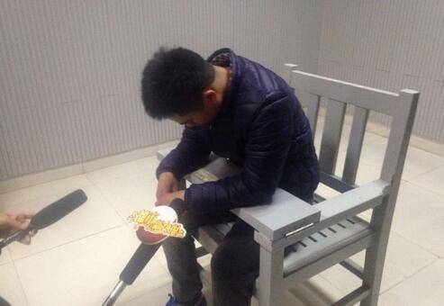 济南一男子偷摩拜单车后切割车锁,现已自首被