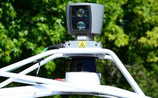 无人驾驶黑科技:毫米波雷达穿透力强,激光雷达精度高