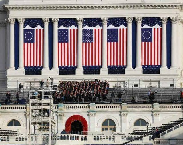 昱弟说历史|星条旗上几颗星,为啥连副总统都搞