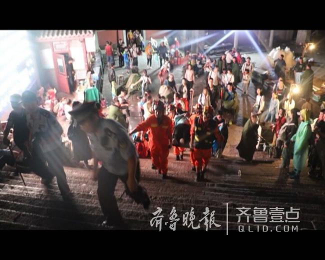 当泰安消防员有多忙?12小时内登了5次救疲劳