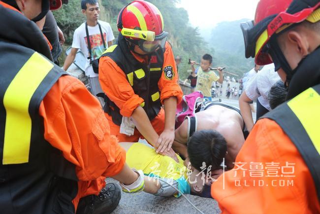 当泰安消防员有多忙?12小时内登了5次救疲劳