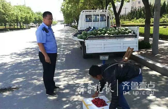 流动摊点270多个,规范非机动车辆停放500余辆次,解决"阳光对话"市民