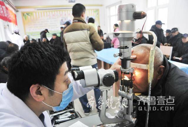 聊城扶贫公益救助项目实施,贫困白内障患者免